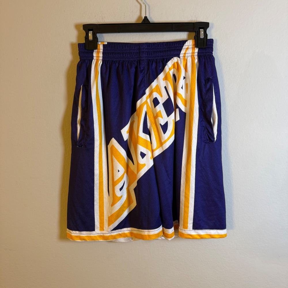 NBA Hardwood Classics Los Angeles Lakers‎ Mesh Basketball Shorts Purple Mens M